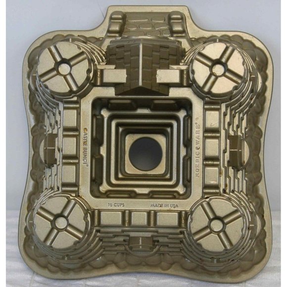 NordicWare Bundt Cake Pan Castle Beach King Queen 10-cup Cast Iron Mold Baking - Picture 4 of 7